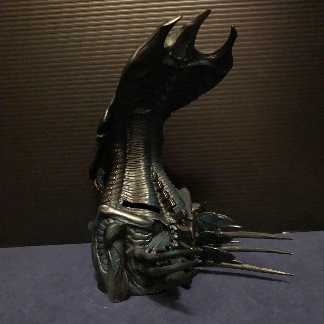 ダイアモンドセレクト製 『エイリアン2』 エイリアンクイーン バストバンク貯金箱