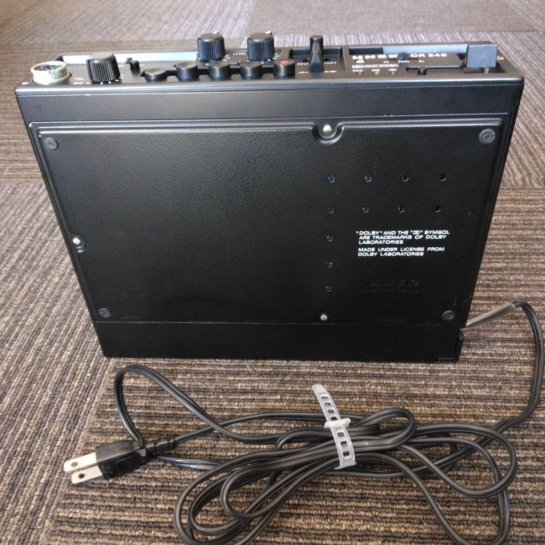 UHER CR 240 カセットプレーヤー