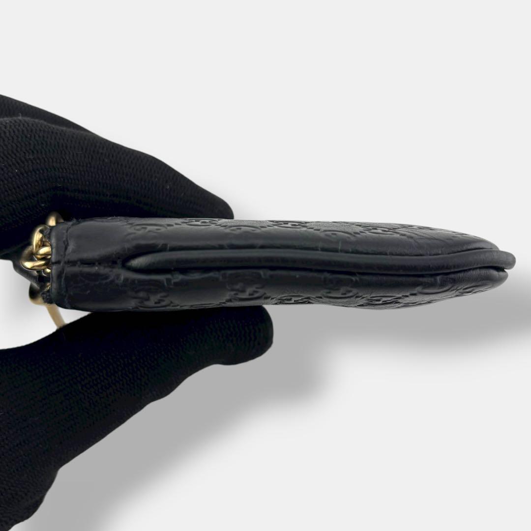 美品 グッチ　ケース マイクロシマ　ロゴプレート キーリング レザー 黒