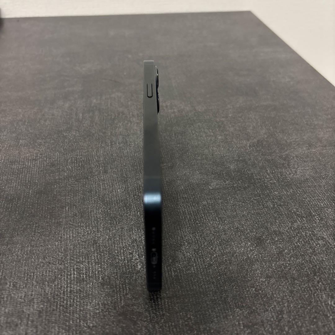 Apple iPhone 13 (ミッドナイト) 本体　128G