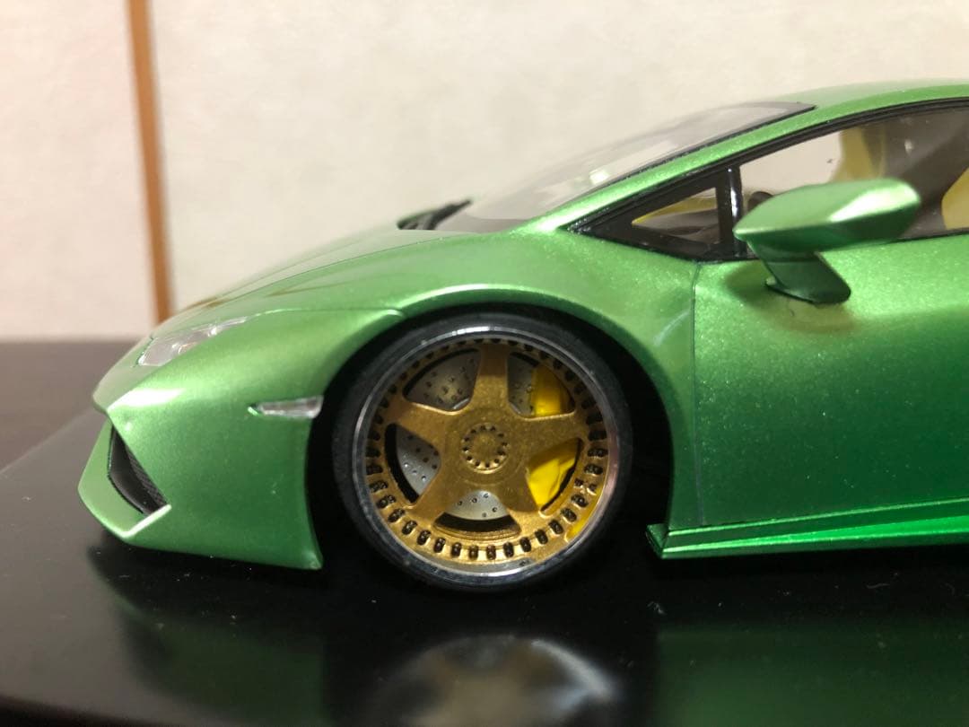 アオシマプラモデル1/24 ランボルギーニウラカン　完成品