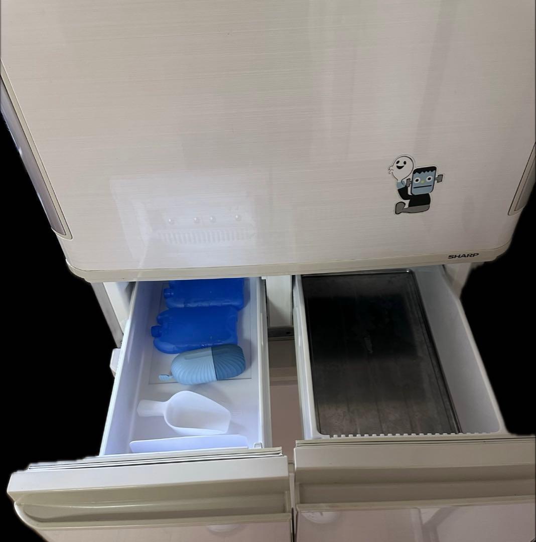 SHARP 冷凍庫付き冷蔵庫 ホワイト