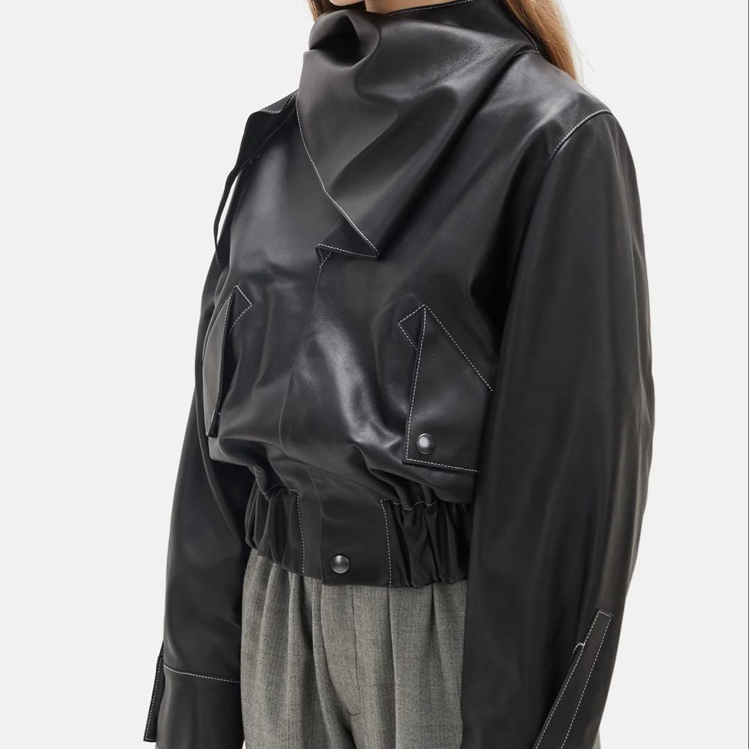 vejas レザー　スカーフ付き　ジャケット