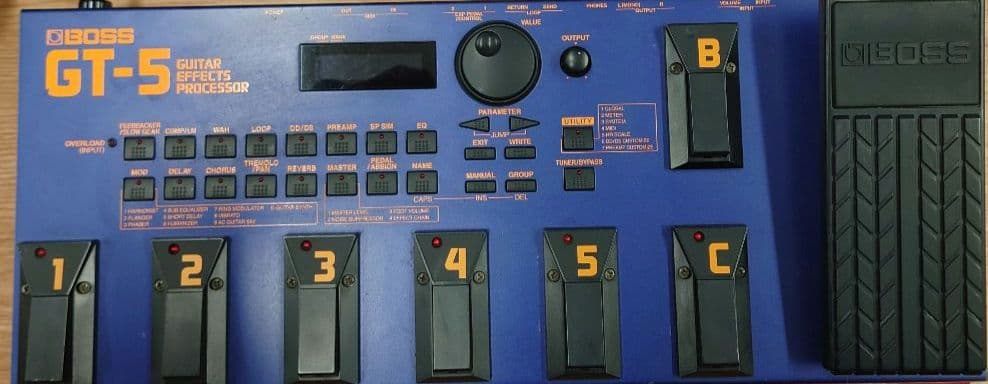 ■■BOSS　GT-5　マルチエフェクター