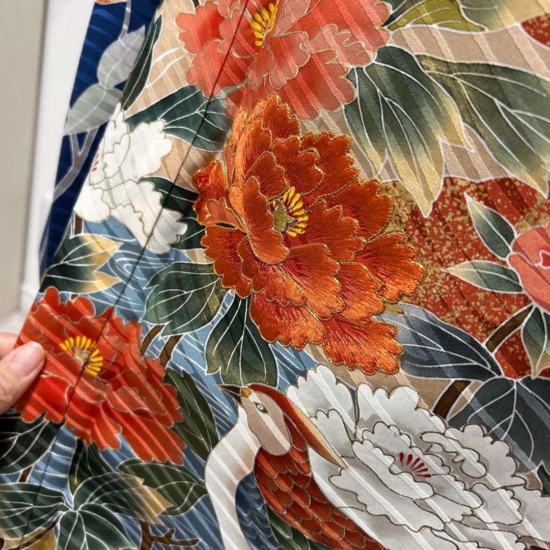 数回使用のみ　パールトーン加工正絹振袖フルセット　豪華金彩　金刺繍　成人式