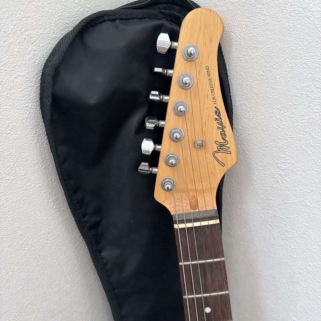 Mavis メイビス　エレキギター