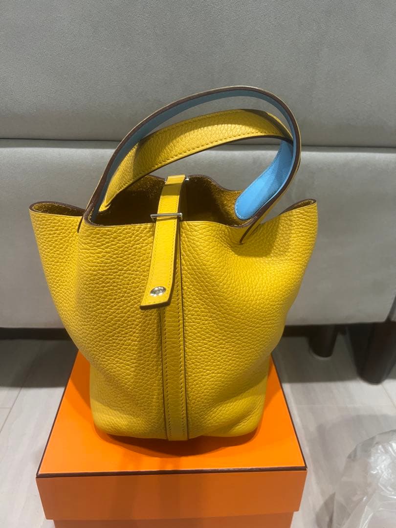 HERMES ピコタンロックPM エクラ