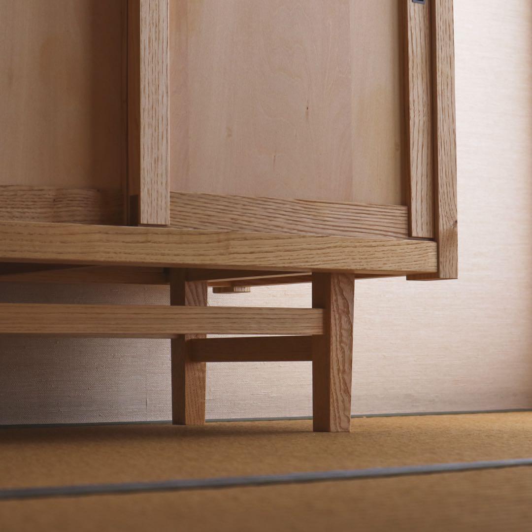 pey　栗の引き戸キャビネット