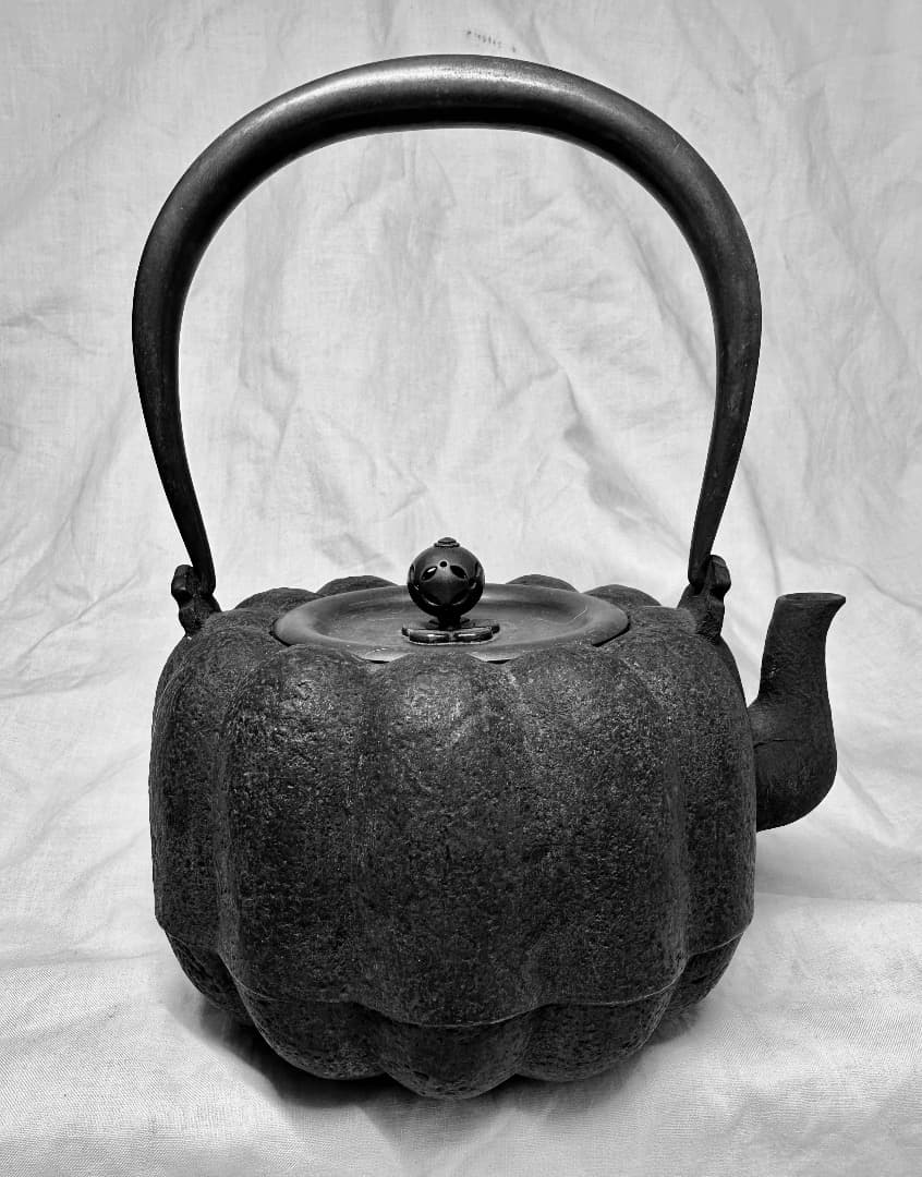 砂鉄・龍文堂鉄瓶・かぼちゃ型・銅手・銅蓋