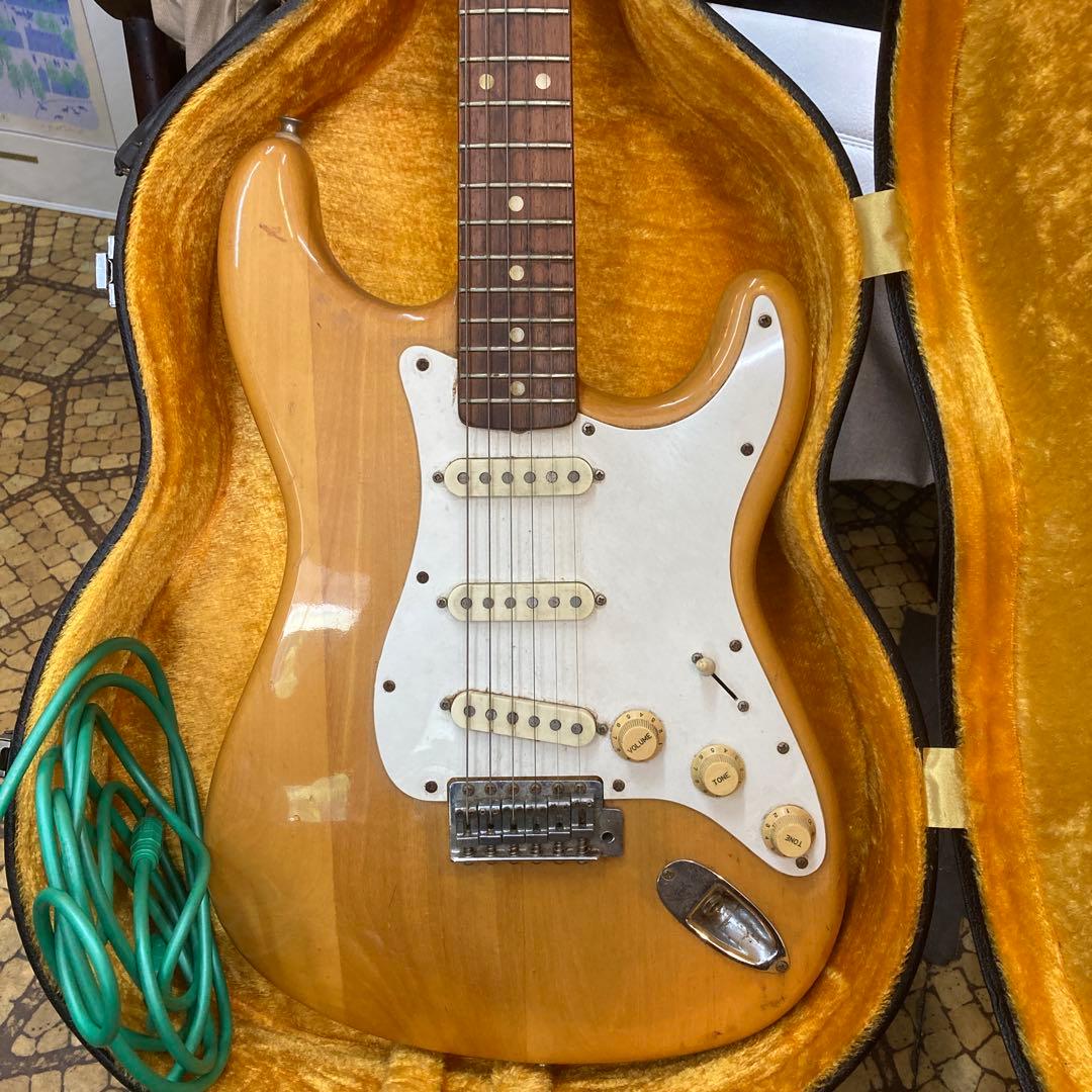 Aria Pro II Stagecaster エレキギター