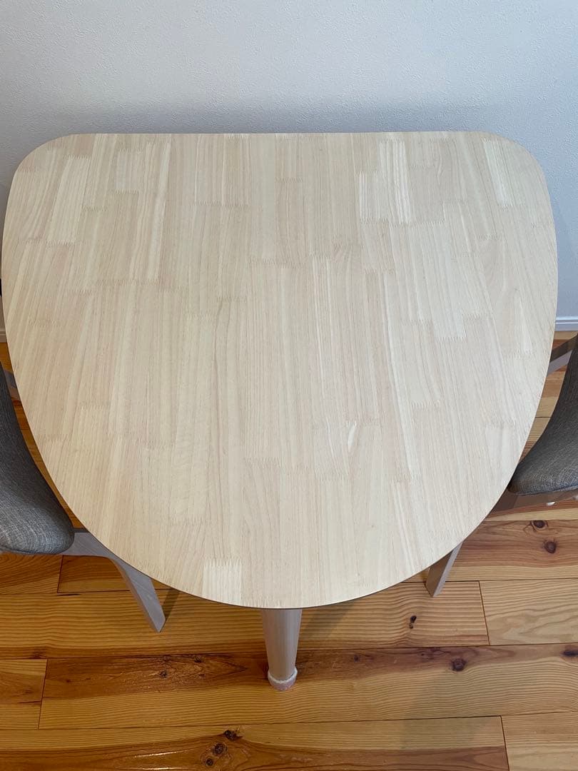 LOWYAダイニングセット１／３　①テーブル