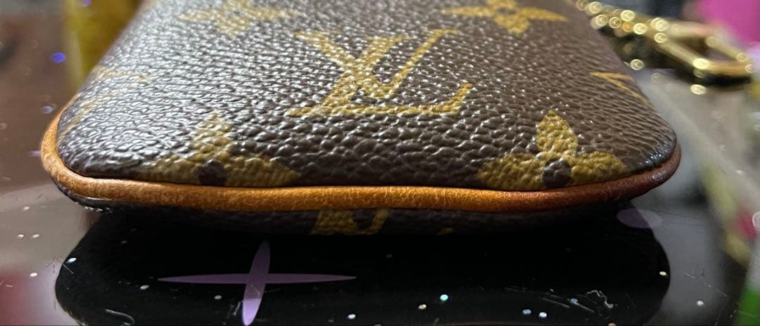 ルイヴィトン　LOUIS VITTON モノグラム　携帯ケース　お値下げしました