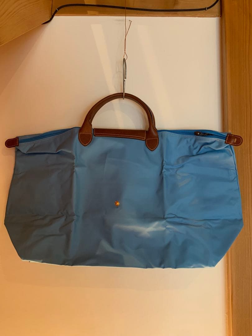 ロンシャン　青いナイロンとレザーのボストンバッグ　大