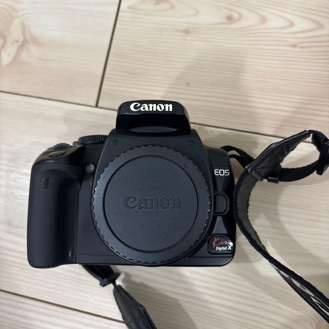 Canon EOS Kiss Digital X デジタル一眼レフ　ジャンク品