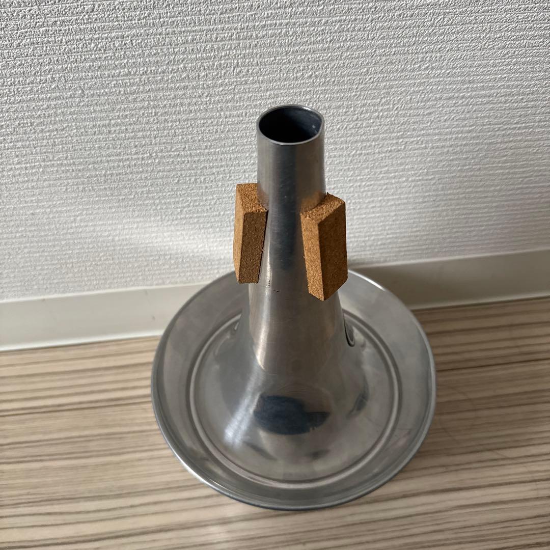 Tom Crown テナーバストロンボーン　カップミュート