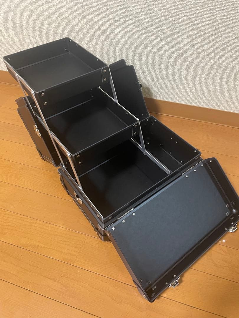 M.MOWBRAY（モウブレイ） × 安達紙器 シューケアボックス