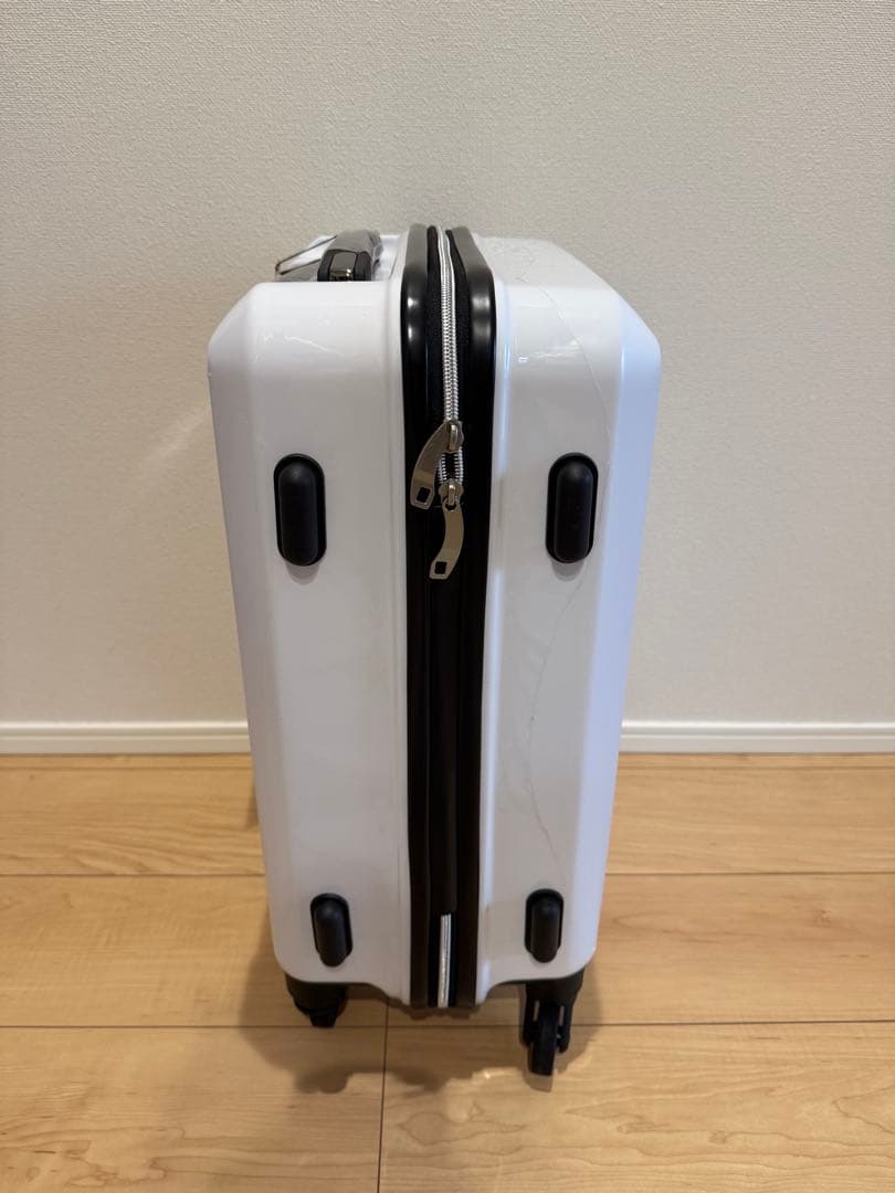 TRIGGER キャリーバック キルラキル パンスト