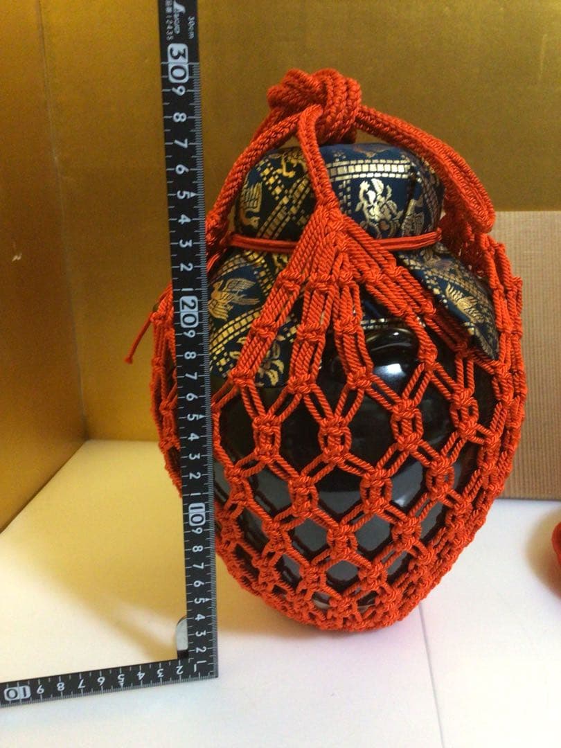 飾り壺 共箱付き