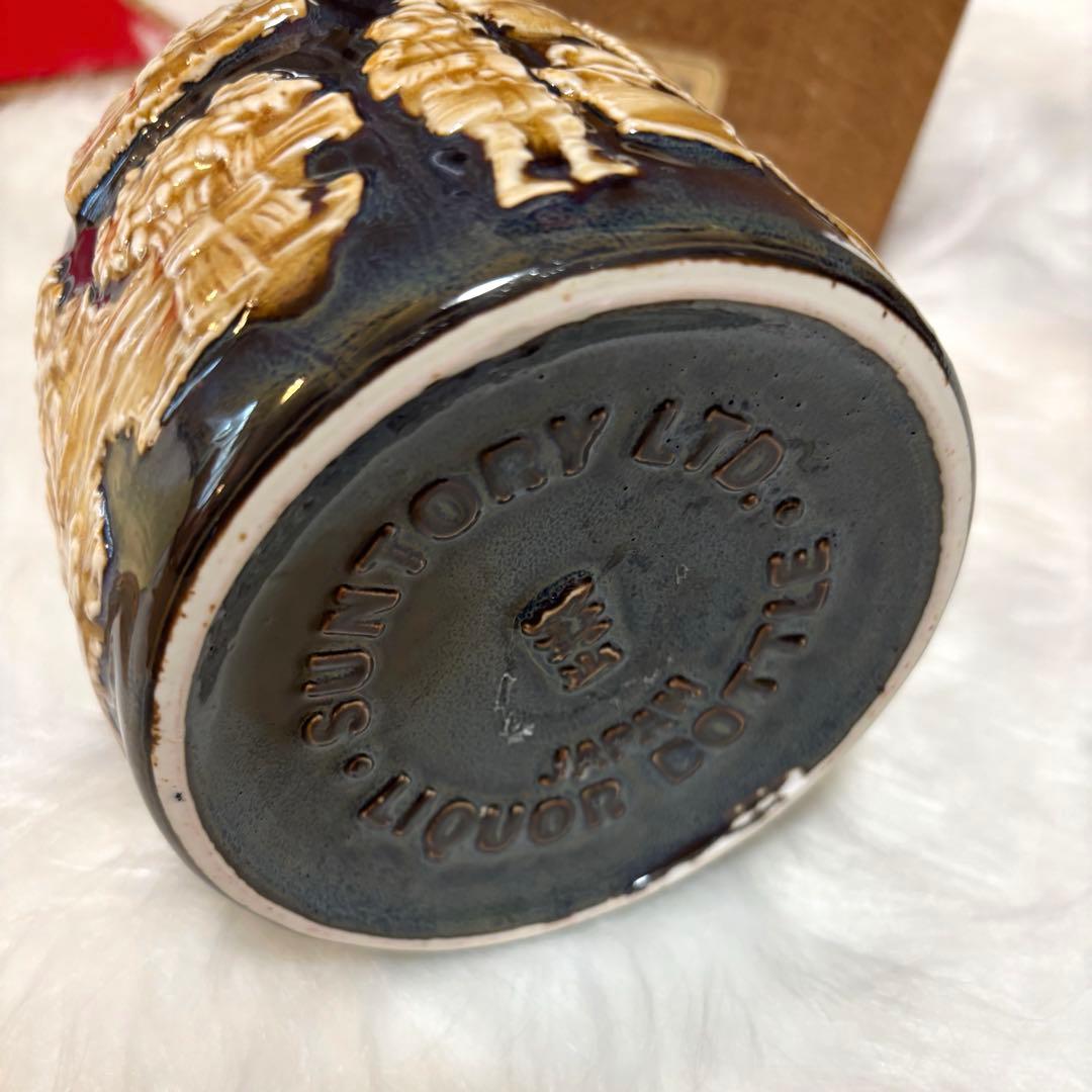 【充電不安＊＊】サントリー ザ ウイスキー 760ml 有田焼 陶器ボトル