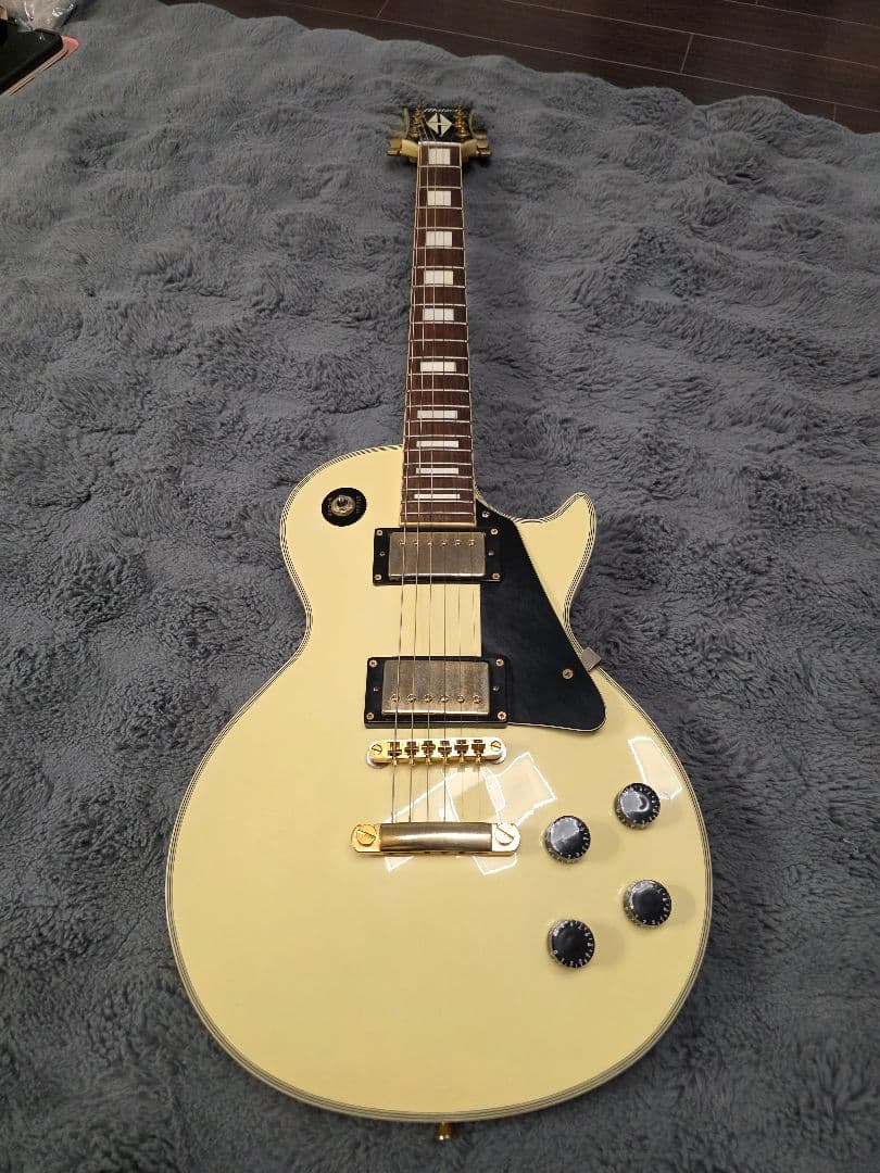 Maison レスポールスタイル エレキギター アイボリー