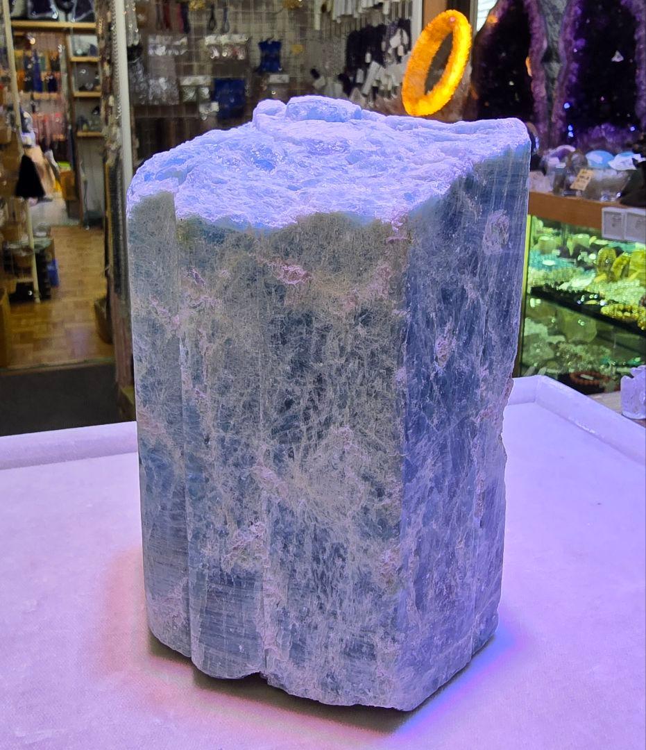 特大！アクアマリン　柱状結晶