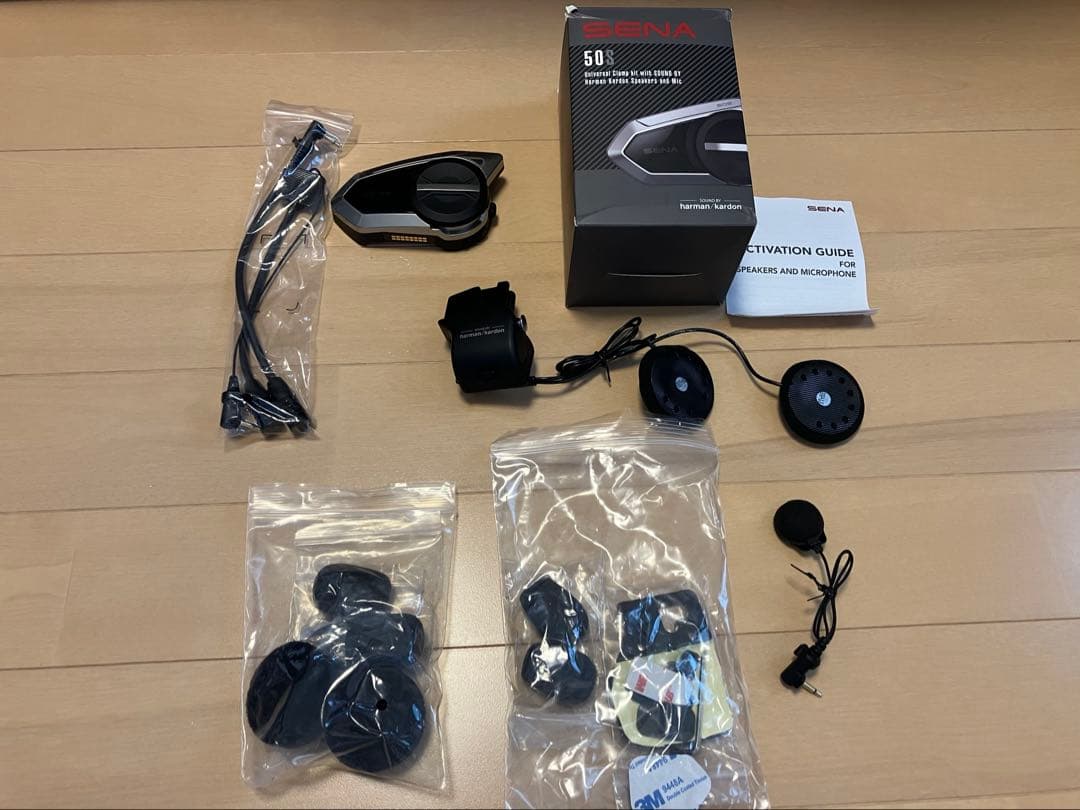 SENA 50S HarmanKardon 2セット1台は国内正規予備クランプ付