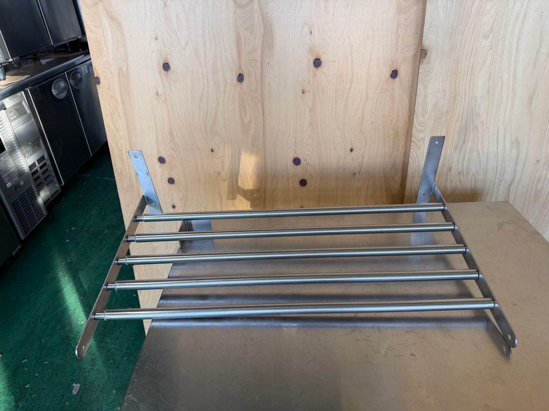 伸縮可能 パイプ棚 (670〜1200)x400x200 ①