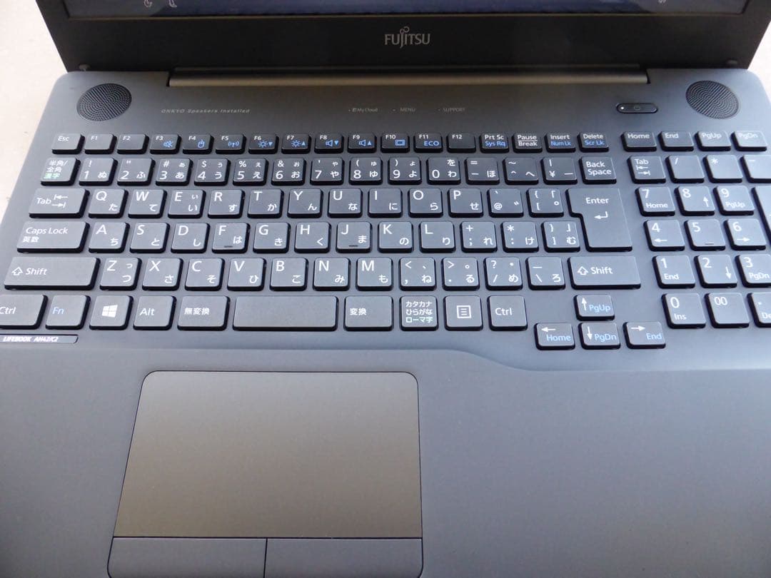 【美品】富士通　LIFEBOOK AH42/C2 シャイニーブラック