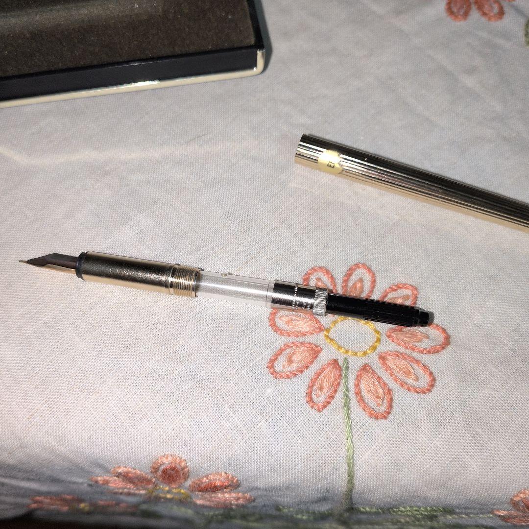 MONT BLANC noblesse 万年筆 ゴールド