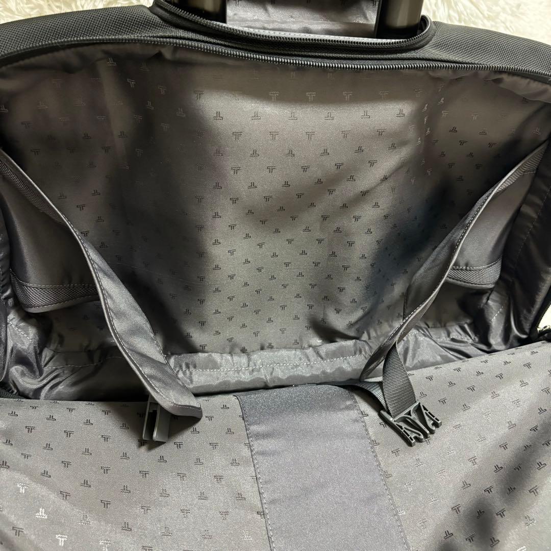 トゥミTUMI キャリーバック　ブリーフケース　ブラック　PCバック付き