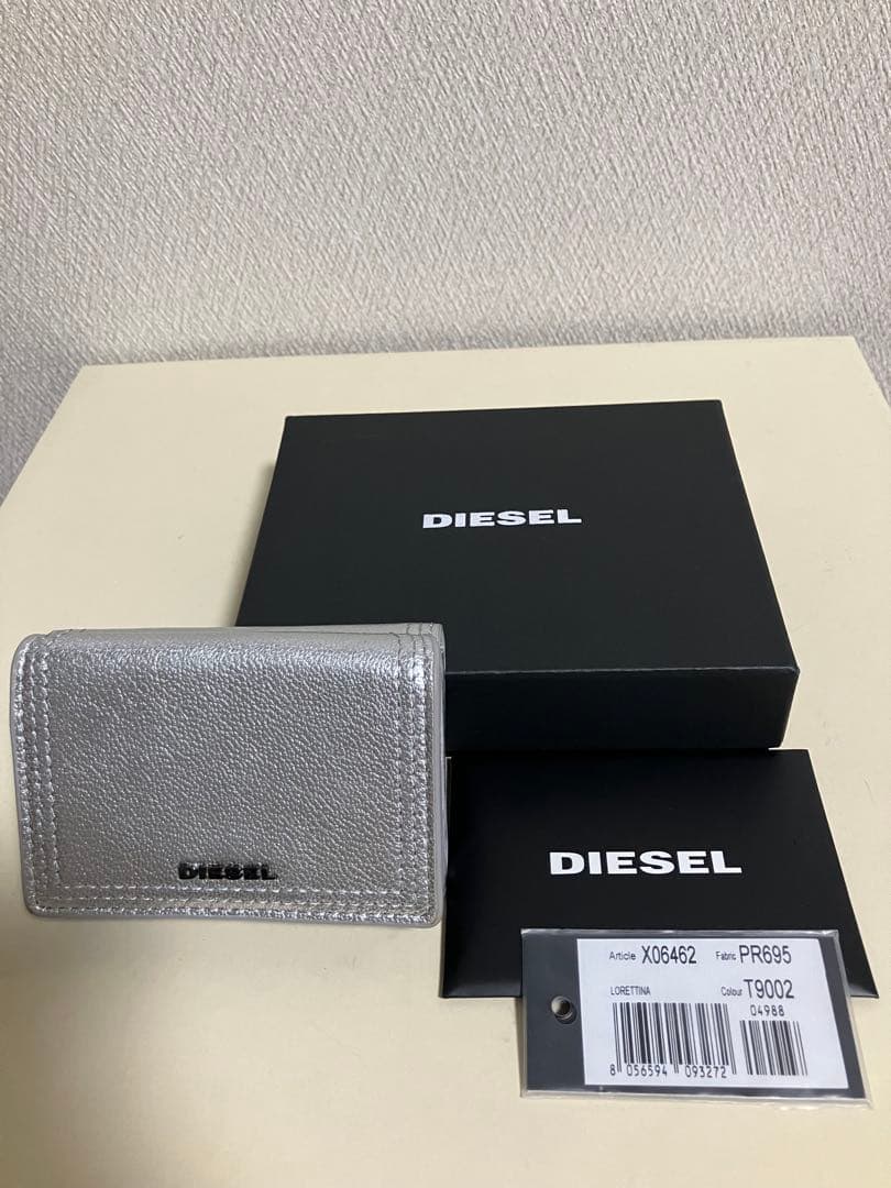 DIESEL シルバー 三つ折り財布