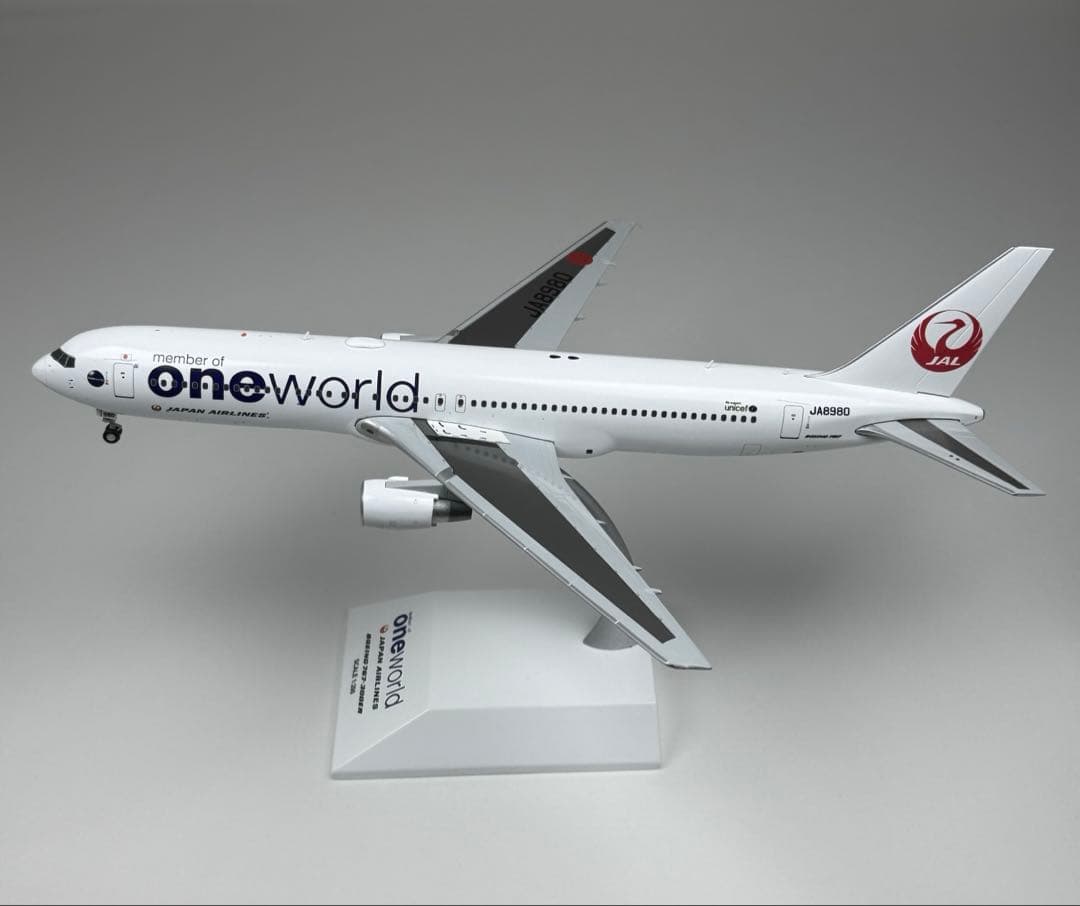 レア 1/200 JAL B767-300ER JA8980 One World