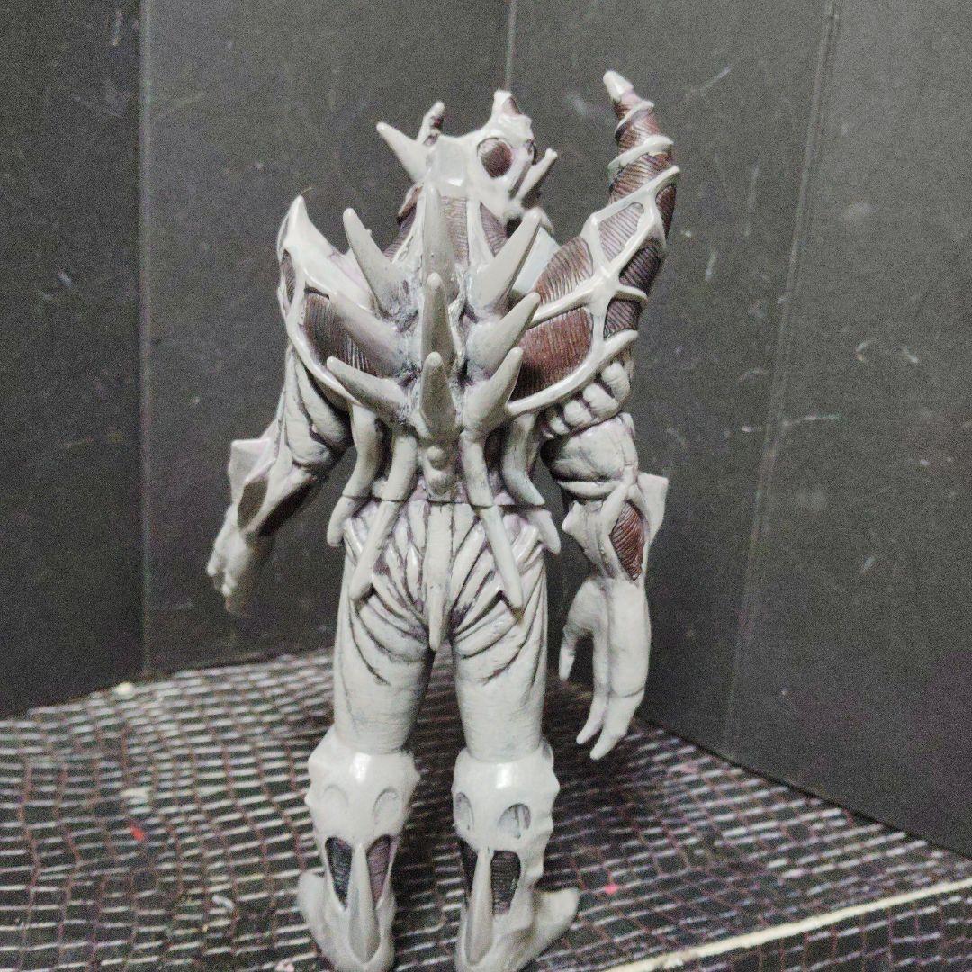 ウルトラ旧型絶版ソフビカオスダークネス.イヴリース（2927th.2963ei）