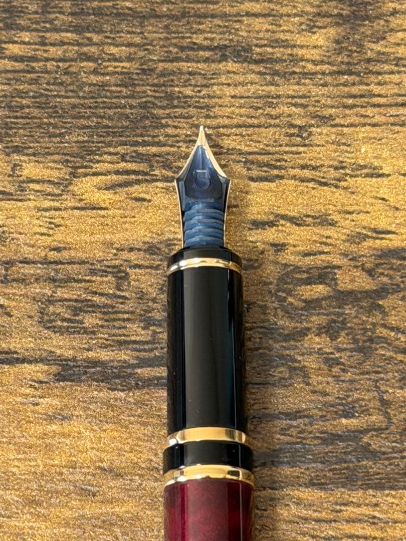 新品未使用　2008年製　初期型　グランセ　ルビーレッド　マーブル　万年筆 FM