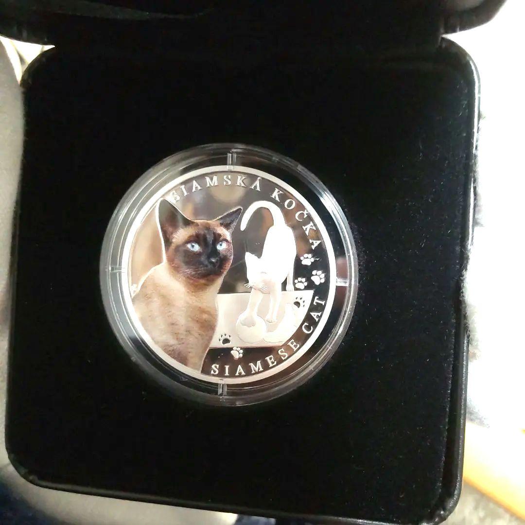 カラー銀貨、純銀シャム猫2024限定発行1000枚限定1オンス専用ケース新品