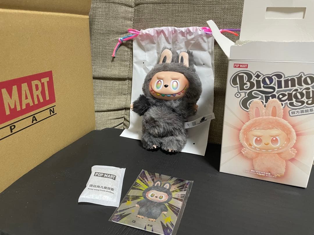 匿名発送　正規品LABUBU ラブブ エナジー シークレット SECRET