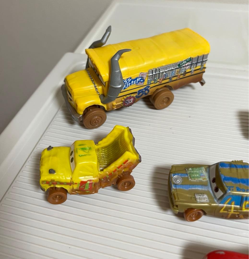 カーズ、ミニカー（クレイジーエイトクラッシャーズ）（ミスフリッター、４５番）