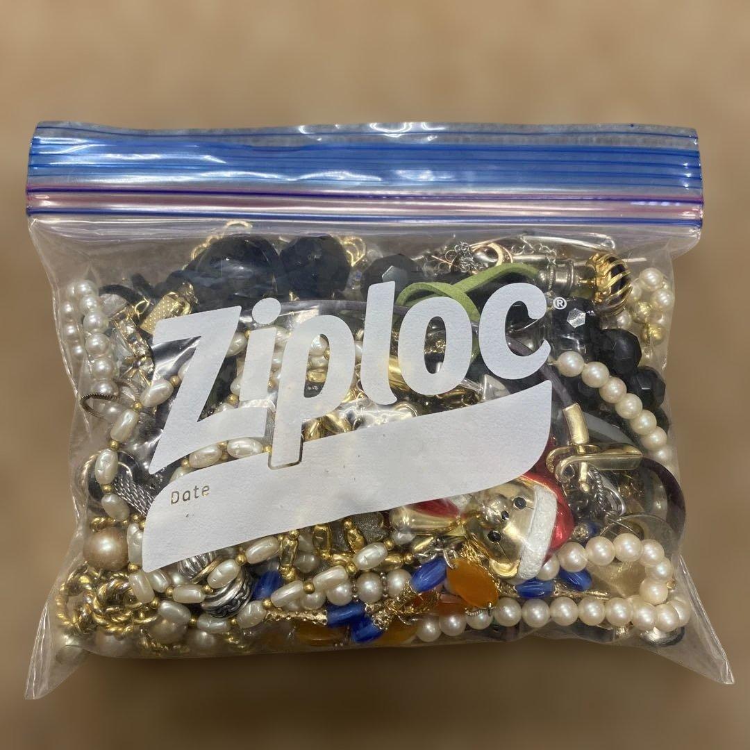 イミテーションアクセサリー まとめ 総重量2220g（パケ込）