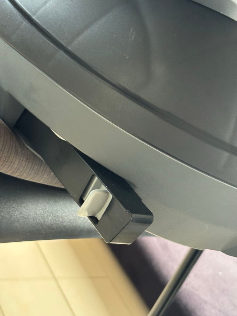 値下げcombiコンビ クルムーヴスマートISOFIXエッグクッション限定モデル