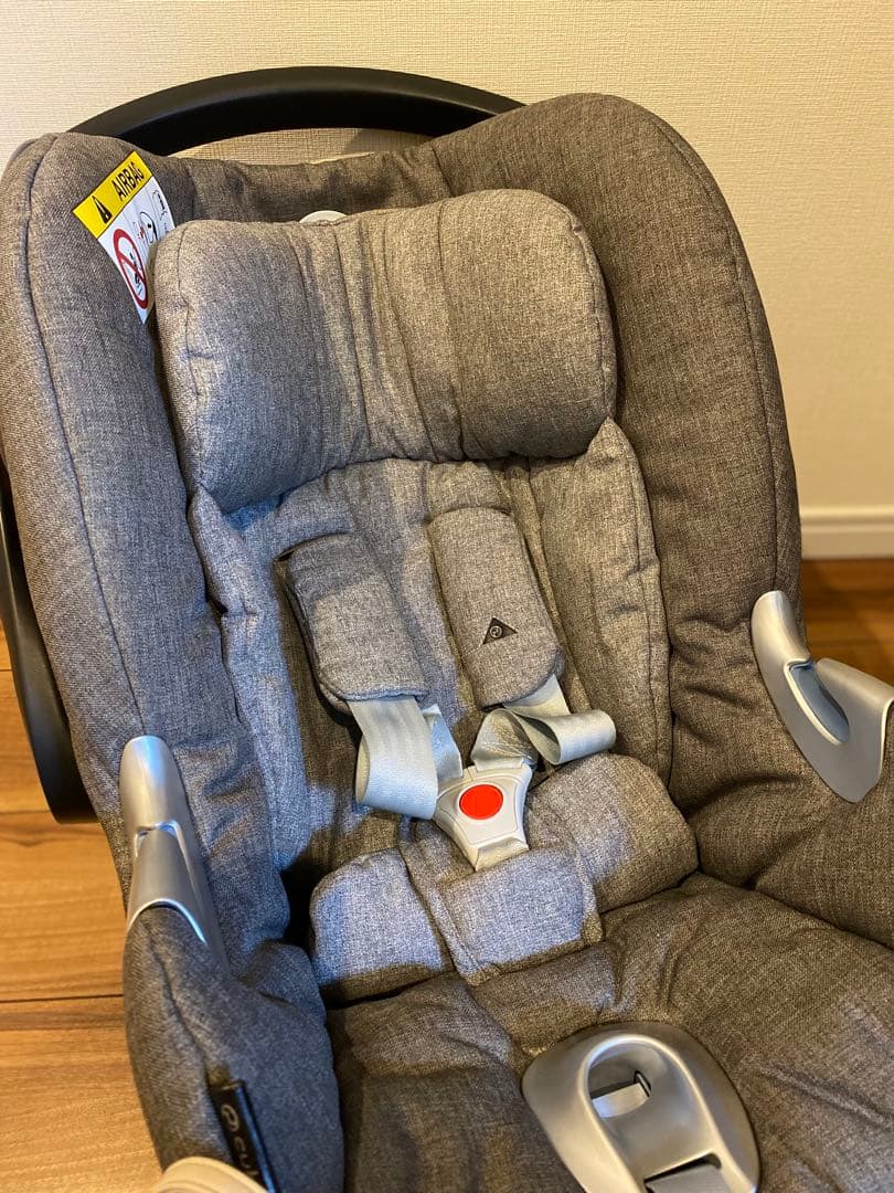 サイベックス　ベースQフィックス　チャイルドシート