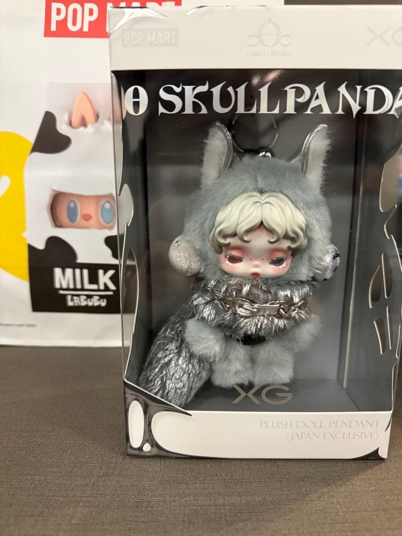 POP MART SKULLPANDA ぬいぐるみ　XG