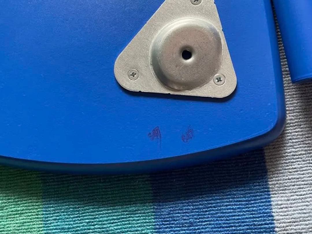 IKEA LÖVBACKEN ローヴバッケン サイドテーブル　廃盤品　ブルー