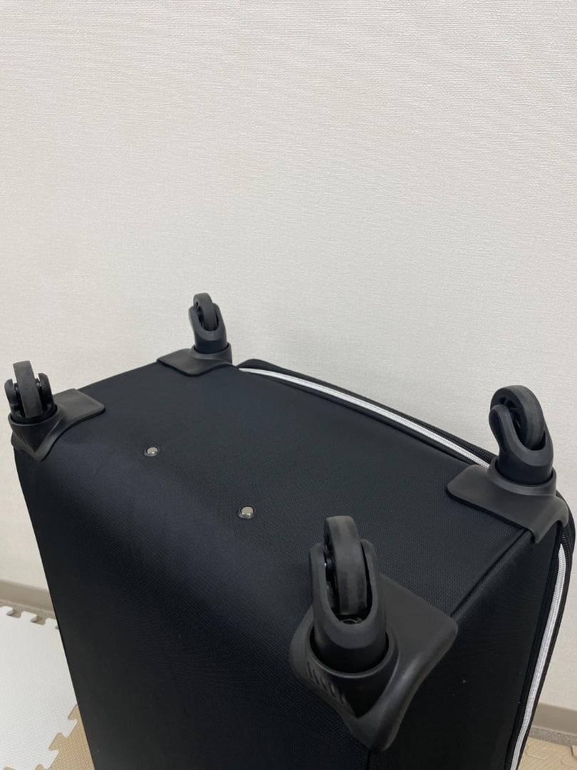 【軽量・便利な前ポケット付き！】LEGEND WALKER ソフトケース Ｌ