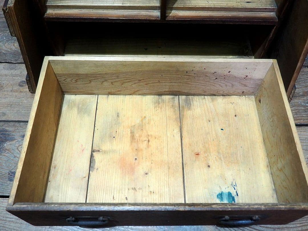 1376 ケンドン扉 レトロな杉の収納棚　ケース　古家具　古道具　アンティーク