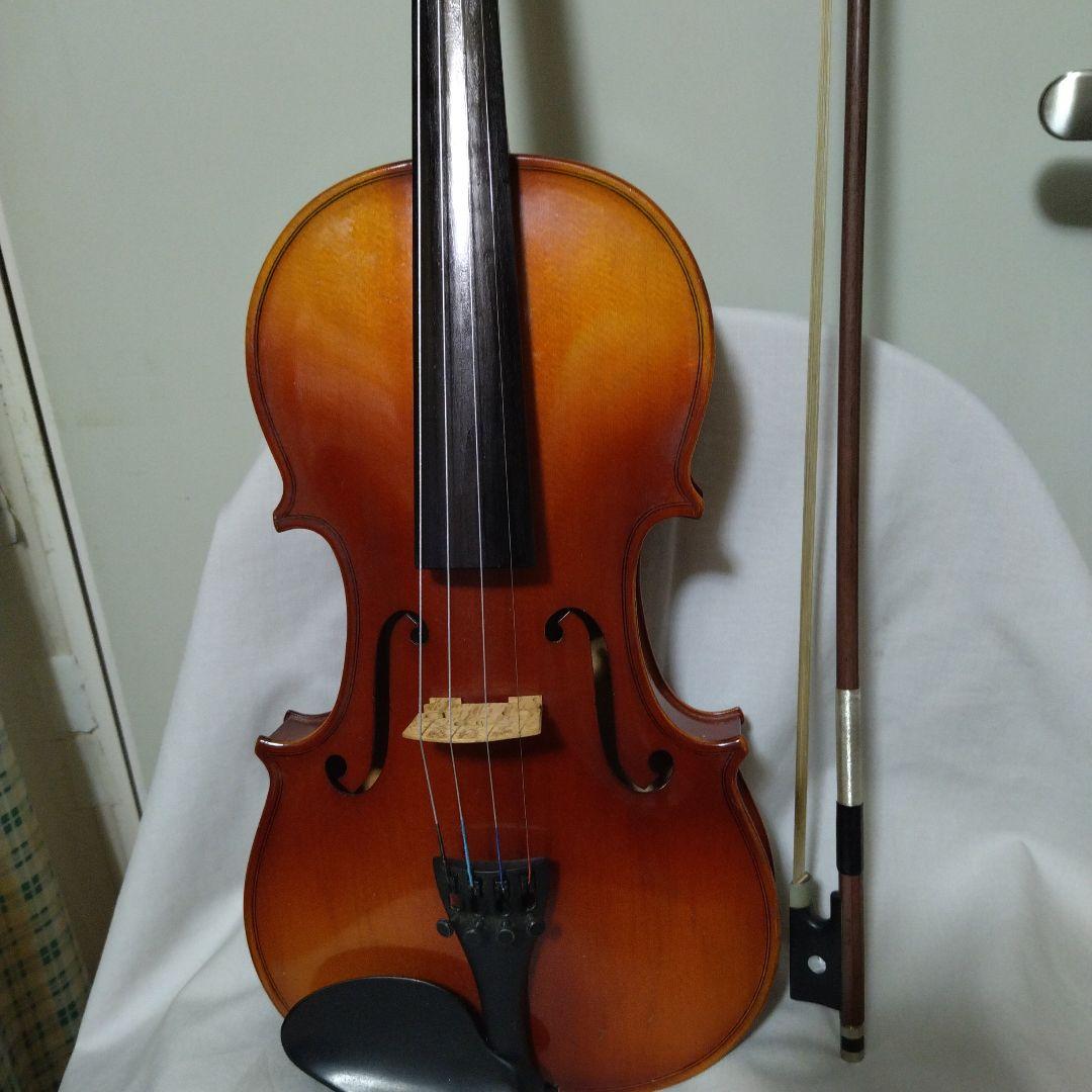 ♥スズキ4/4 NO．280♥17900円♥弓は杉藤♥弓ケース松脂付き♥特別価格