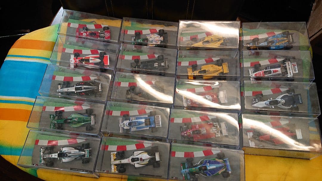 F1ミニカーコレクション 25台セット