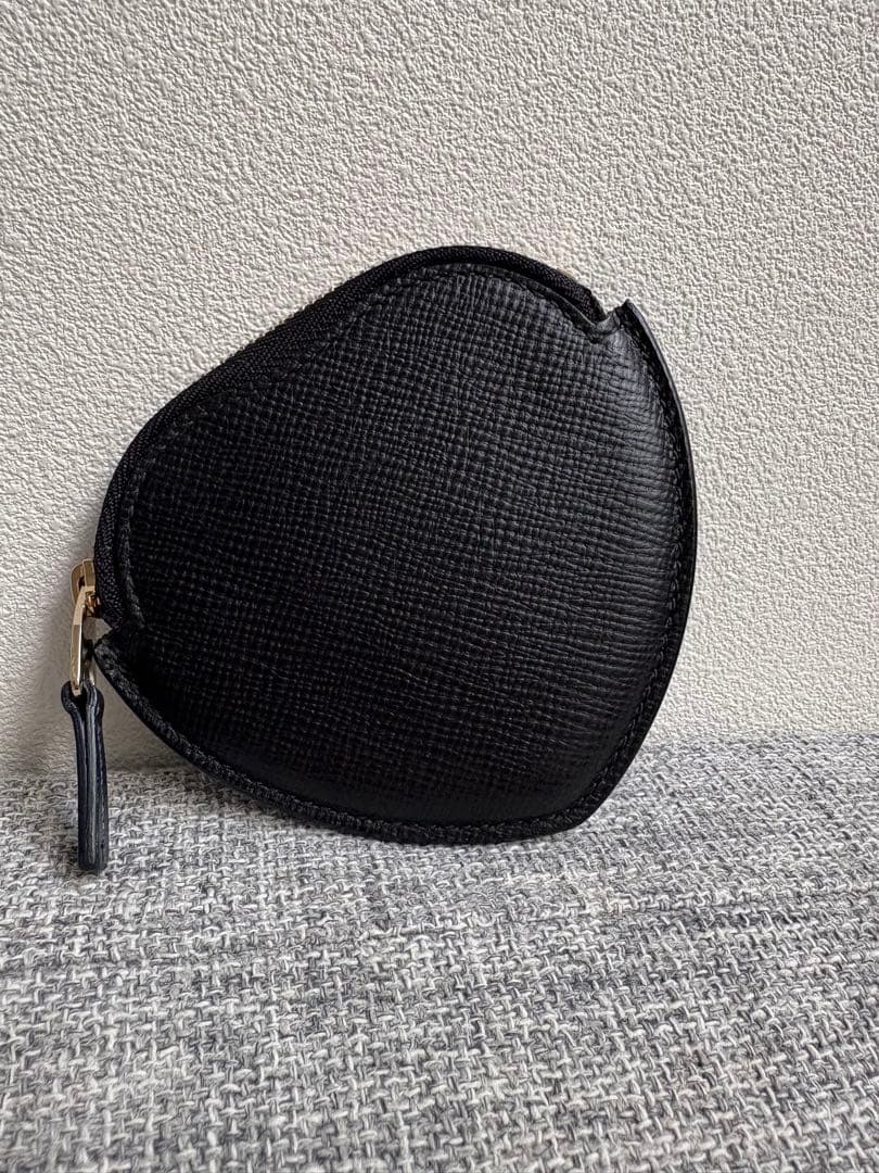 美品SMYTHSON ブラック ハート型ケース
