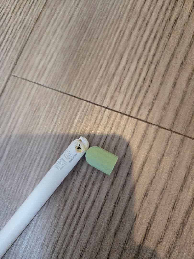 iPad Pro 11インチ 第4世代 128GB キーボード＋ペン（ジャンク）