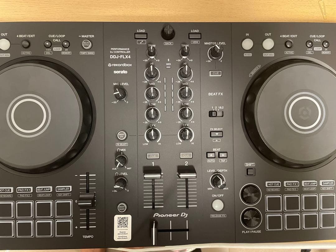 た　Pioneer DDJ-FLX4 DJコントローラー