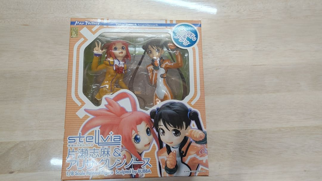 stelvia 片瀬志麻 & アリサ・グレノース 1/8フィギュア　新品未開封